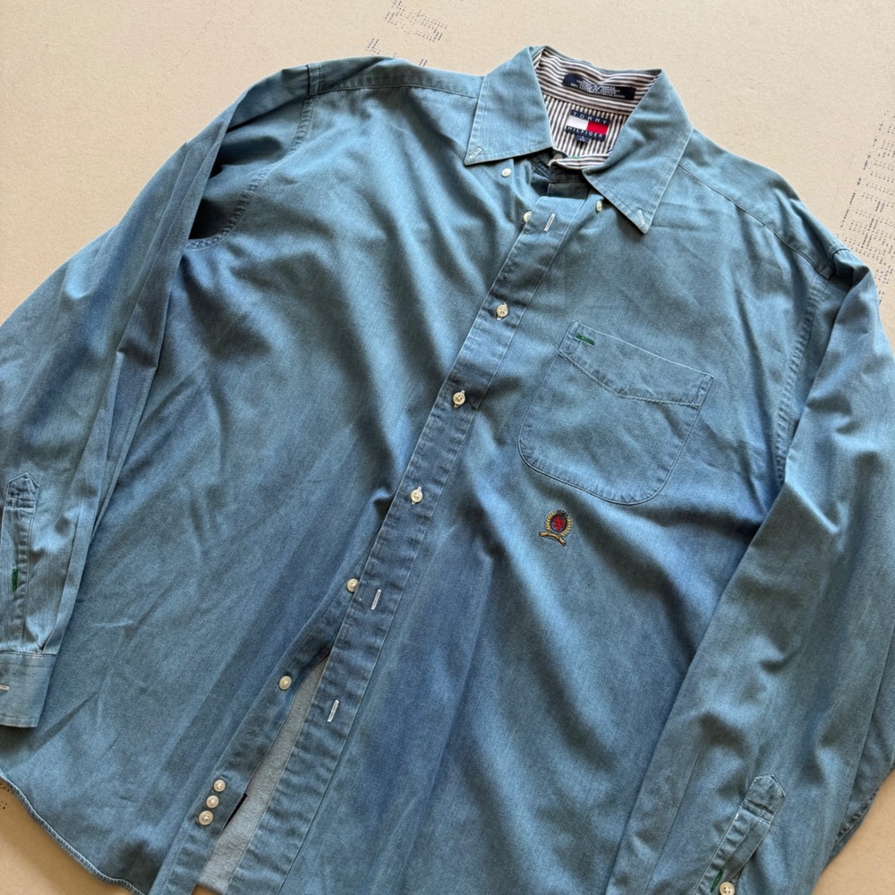 Vintage 90s Tommy Hilfiger Denim Style Shirt